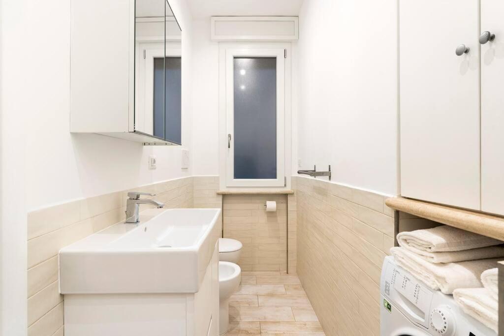 First Floor Apartment Rome